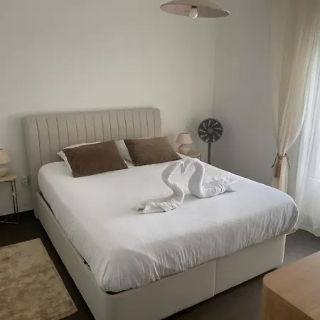 T3 Luxe Neuf 6p 2 Ch 2 Salle De Bains Parking Privé En Sous Sol Lit Bébé C205 Chessy (Seine-et-Marne)