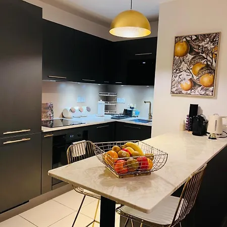 T3 Luxe Neuf 6p 2 Ch 2 Salle De Bains Parking Prive En Sous Sol Lit Bebe Apartmán